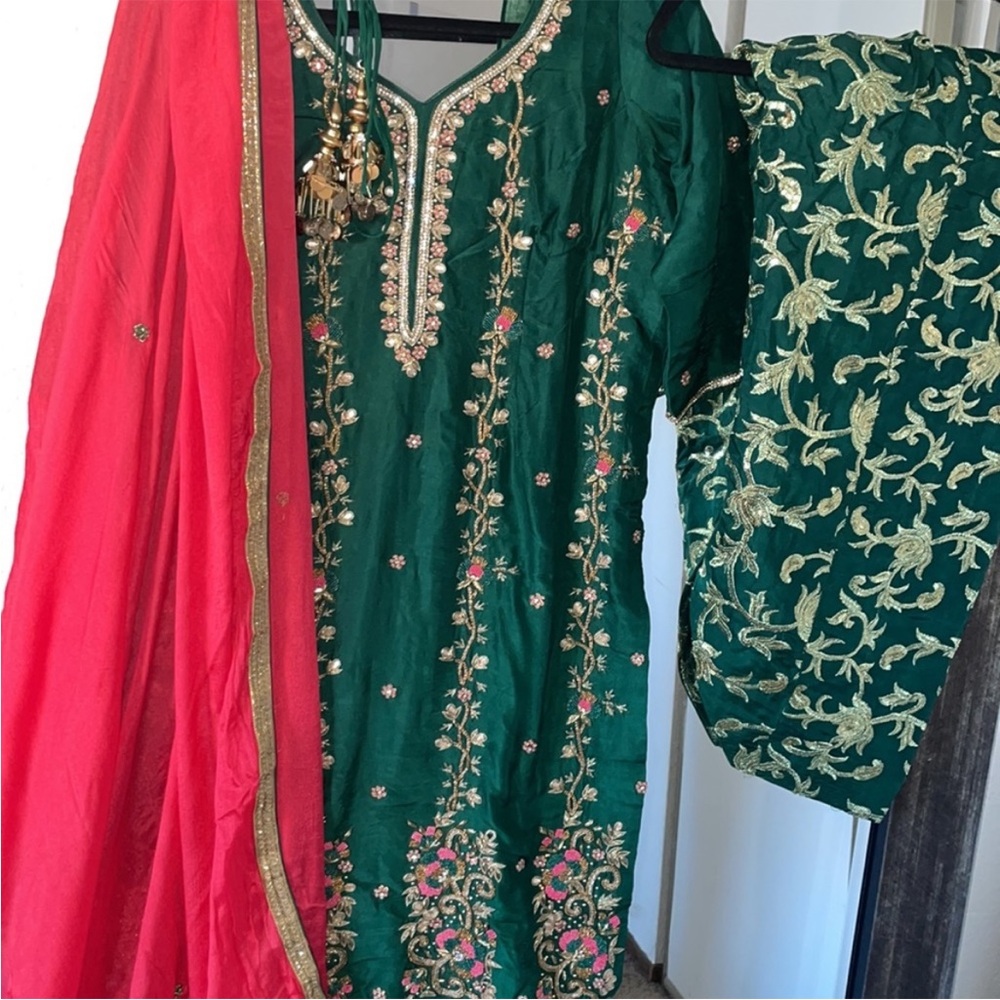 Embroidered Outfit with Pink Dupatta Punjabi suit Indian